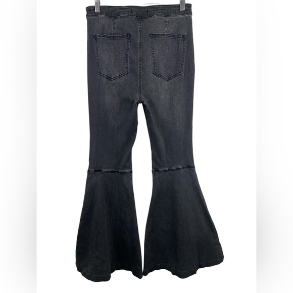 Free People Jeans Just Float On Flare Stretch Jean Black size 29 - Picture 5 of 8
